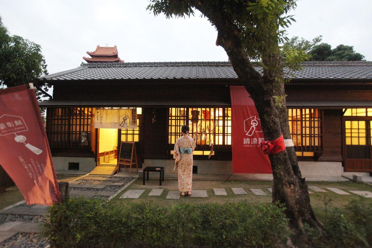 Wide Angle Hostel Tainan Exterior foto